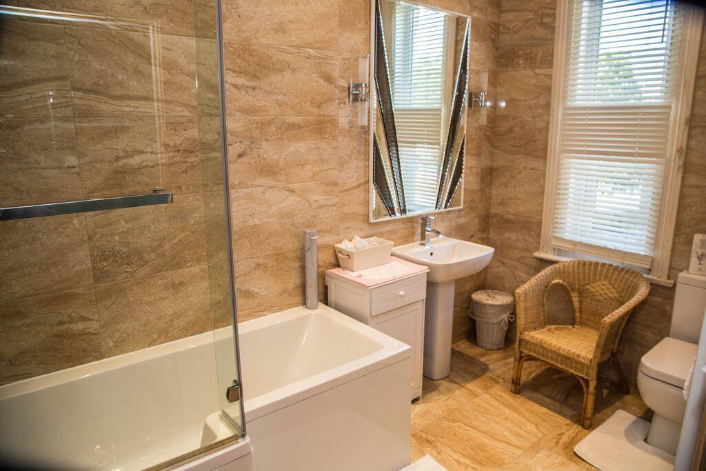 Cambridge Villa Warwick  Bagian luar foto